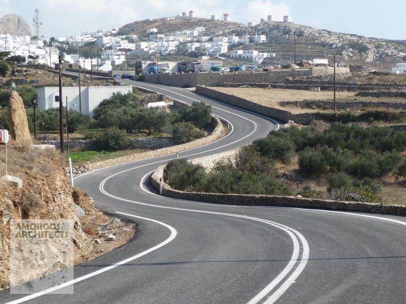 Construction of the new entrance road of Chora