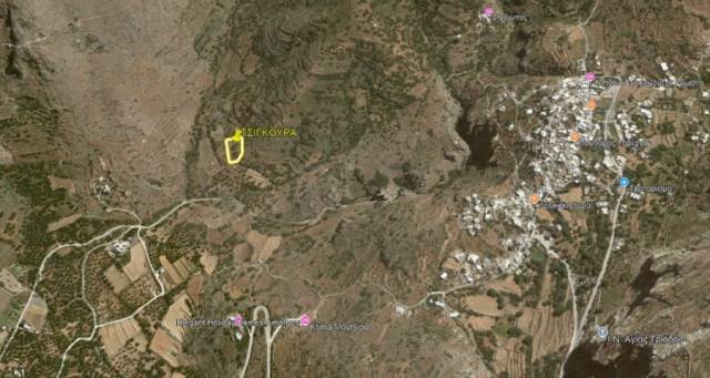 (Προς Πώληση) Αξιοποιήσιμη Γη || Κυκλάδες/Αμοργός - 2.800 τ.μ, 15.000€ 